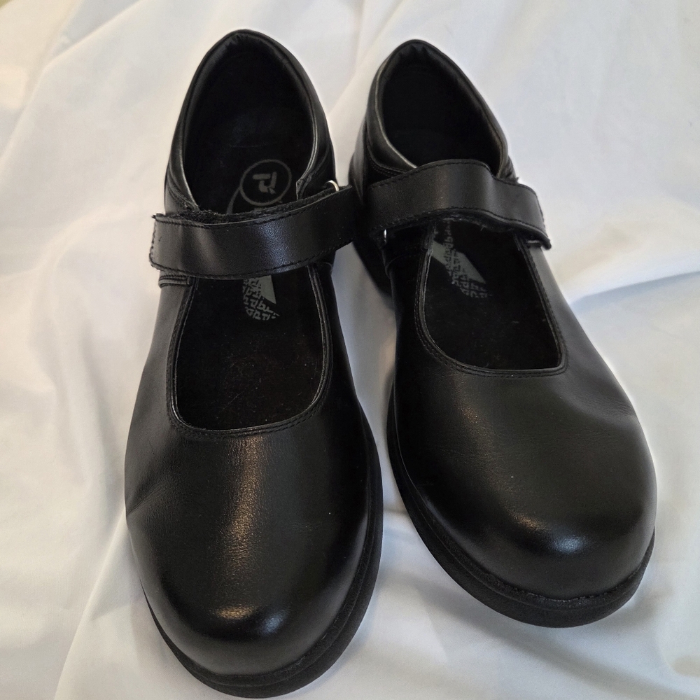 Propét Women's Size 9 1/2 4E(X-Wide) Mary Jane Walker Sandals, Leather